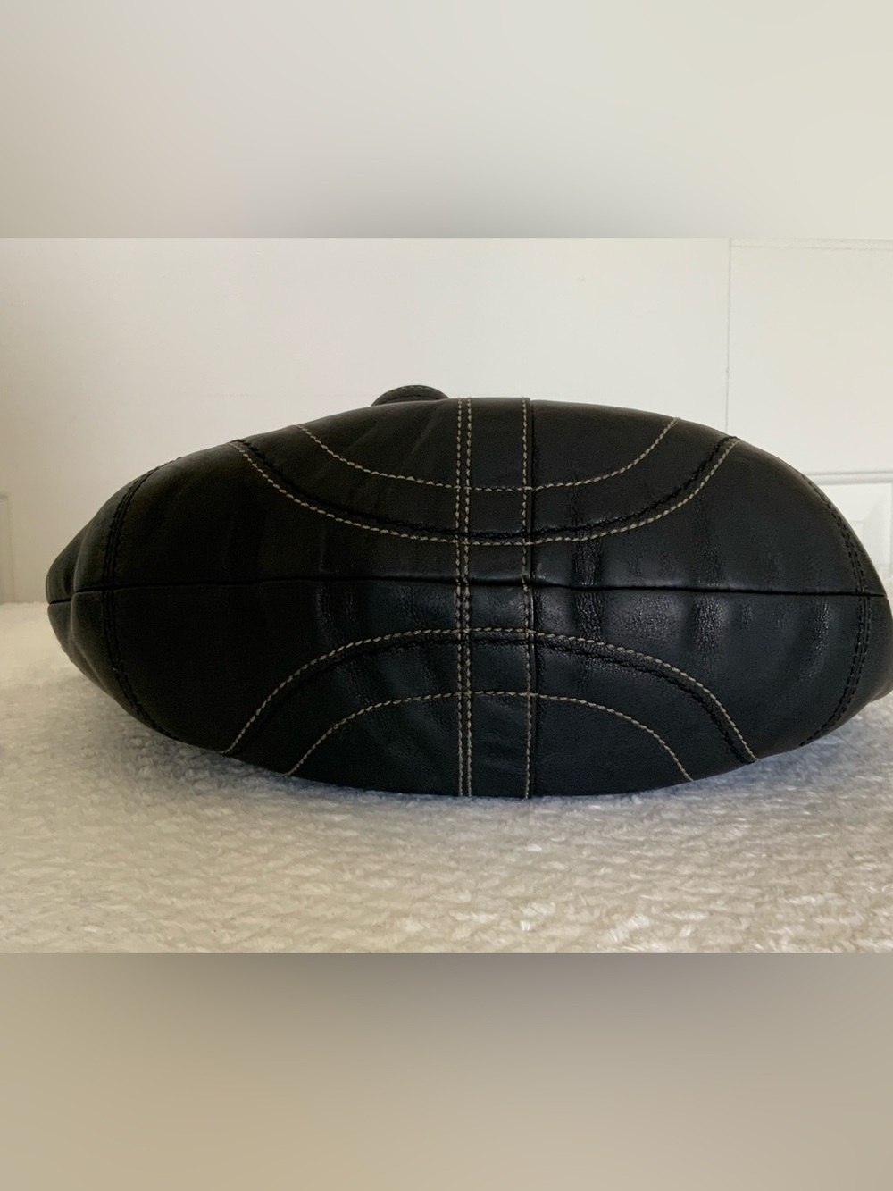 Coach Vintage Soho Hobo Bag - Picture 5 of 13